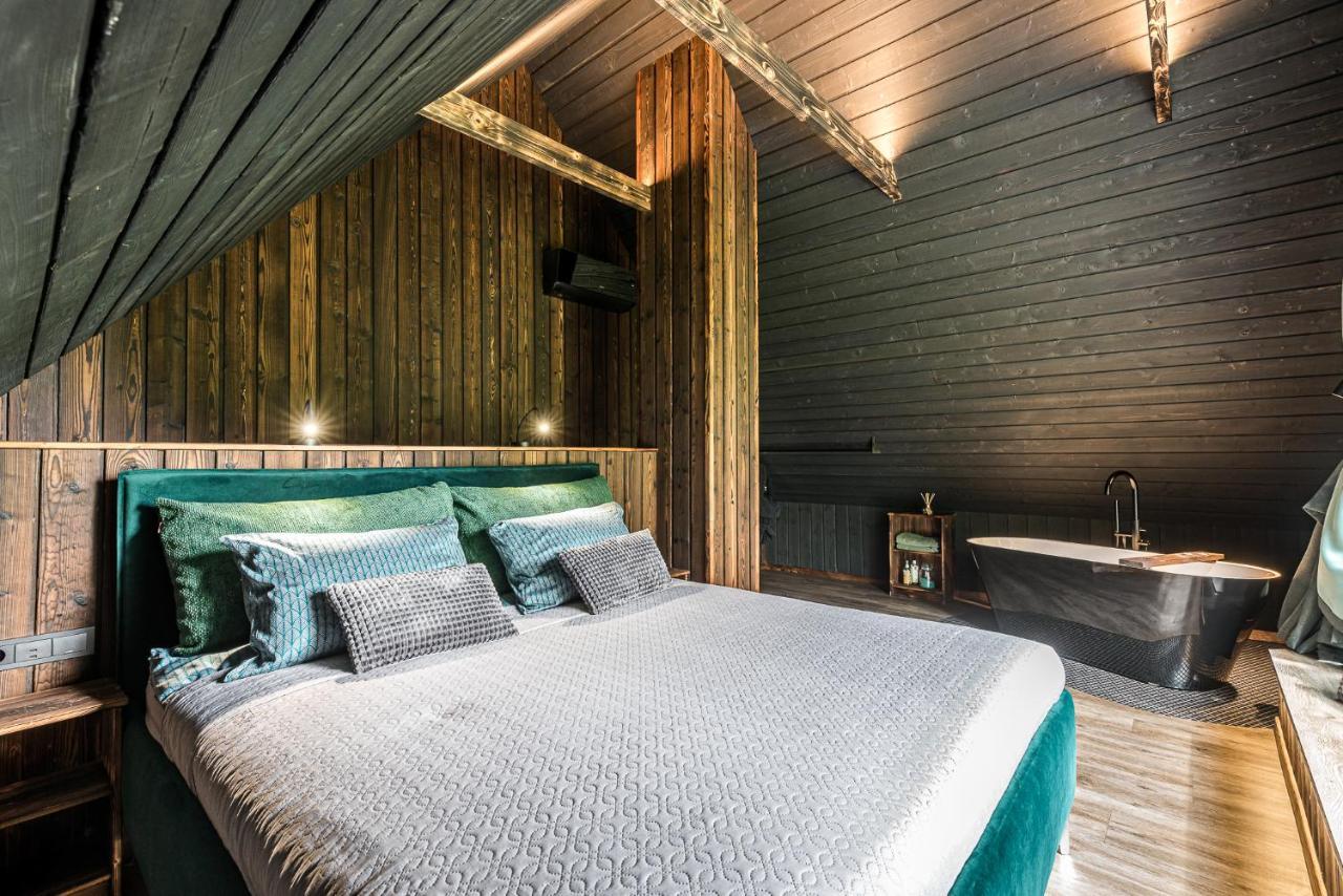 Soprano - 'virs Azuolu' - Forest - Free Jacuzzi Villa Paplatele